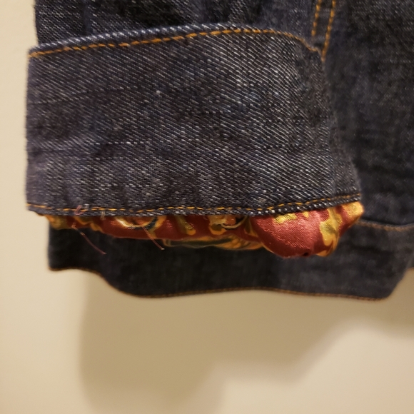 R.E.D. Women's Paisley Lined Denim Button Down Medium Jacket. - Picture 7 of 9